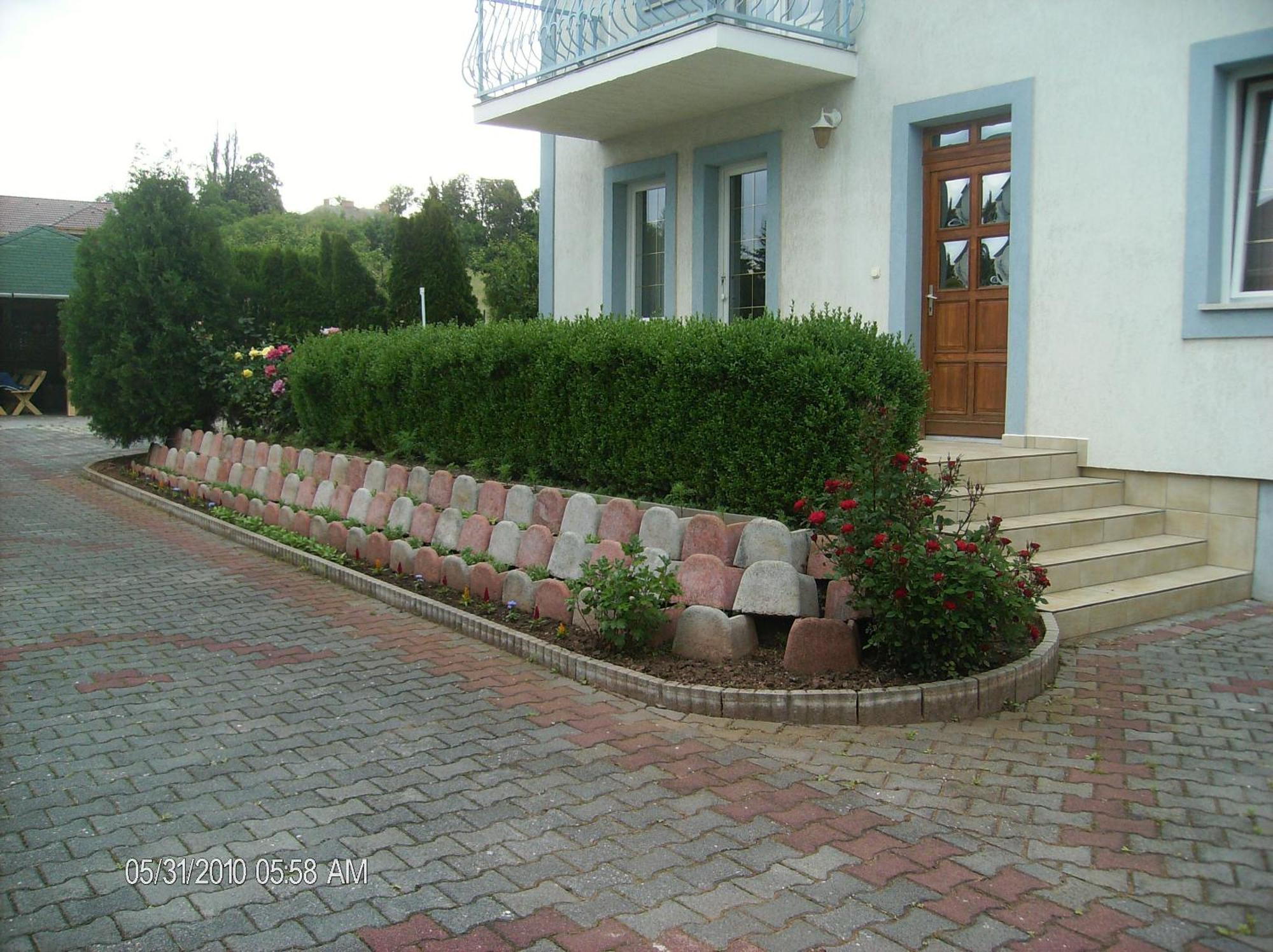 Hollik Apartmanhaz 블로톤퓌레드 외부 사진